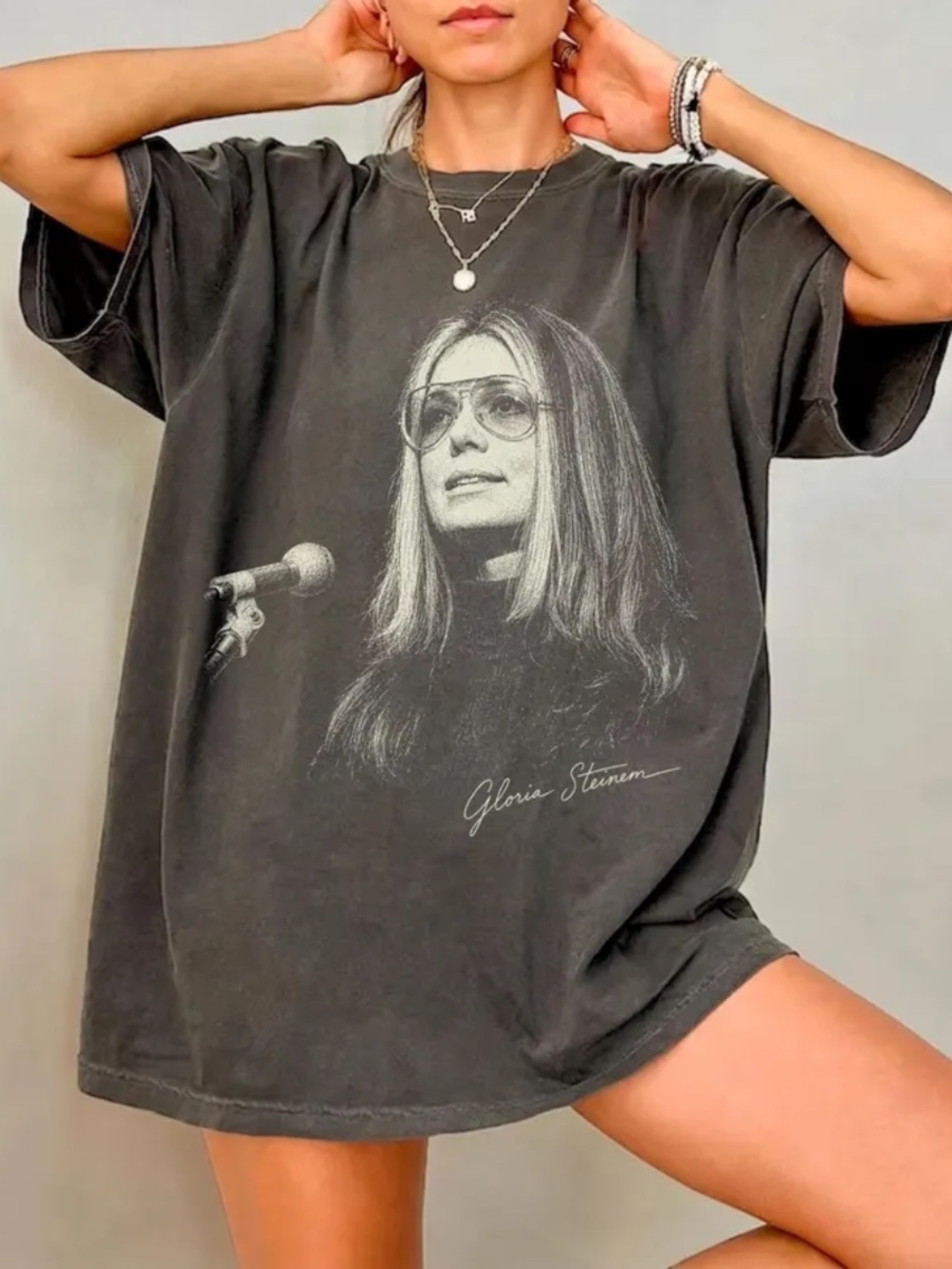 Comfort Pepper-Style Black Graphic Short Sleeve Tee with Portrait